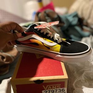 Black(flame)vans